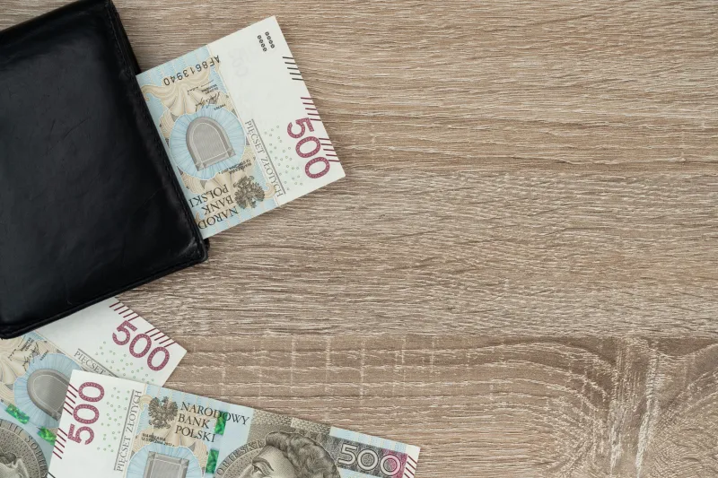 Increase sales with the new Polish zloty (PLN) local account