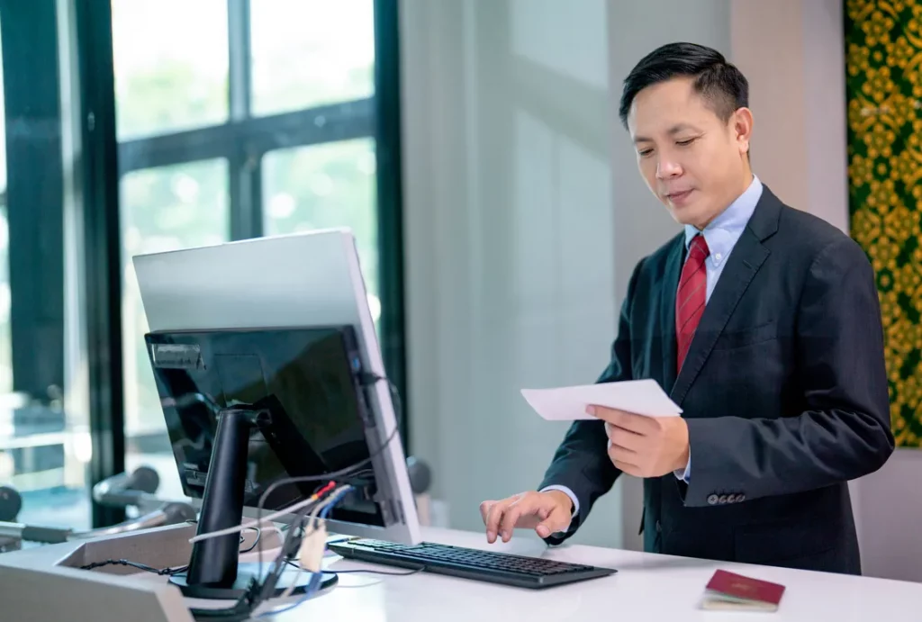 How to pay a Chinese bank account