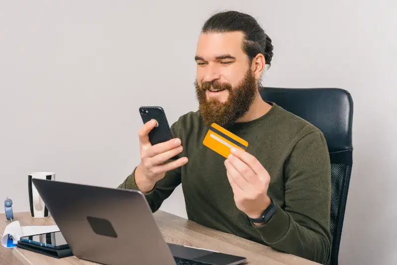 Payoneer card review for South Asian businesses